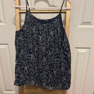 Doe & Rae Women's Navy Floral Camisole